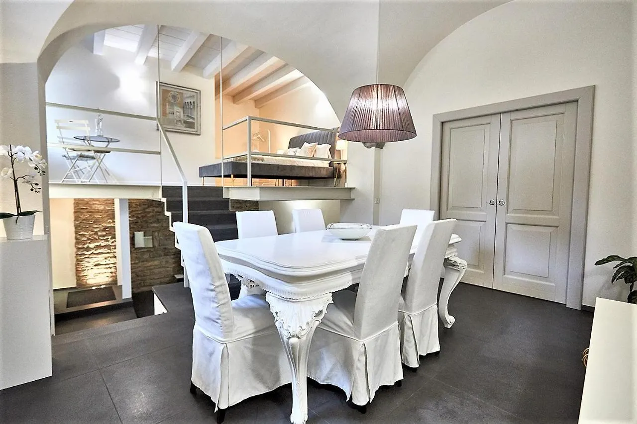Apartamento Astra-Modern Loft Cathedral View Bérgamo