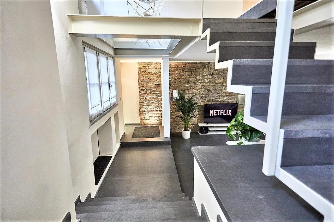 Astra-Modern Loft Cathedral View Apartment Bergamo Italy