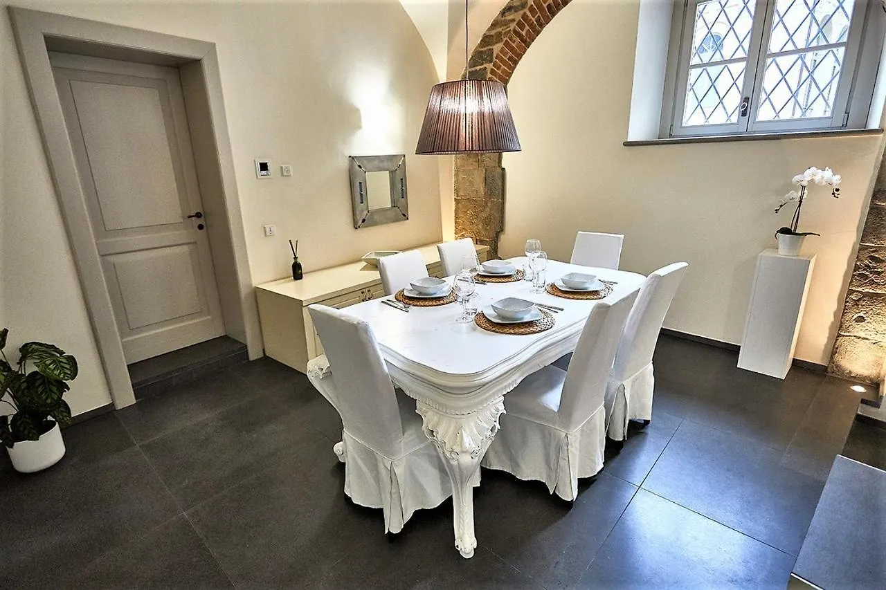 Apartament Astra-Modern Loft Cathedral View Bergamo 0*,